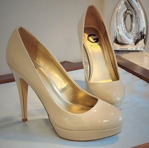 G by GUESS Platform 4" Heels Nude patton leather shine ✨️ size 9